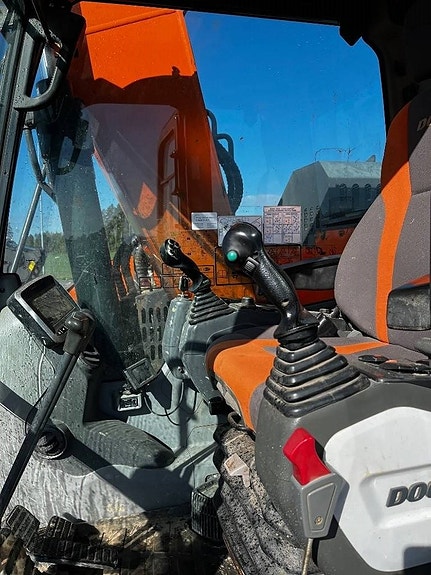 Doosan DX 140 LCR 6 of 7
