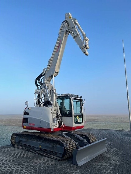 Takeuchi TB 2150 R 4 of 8
