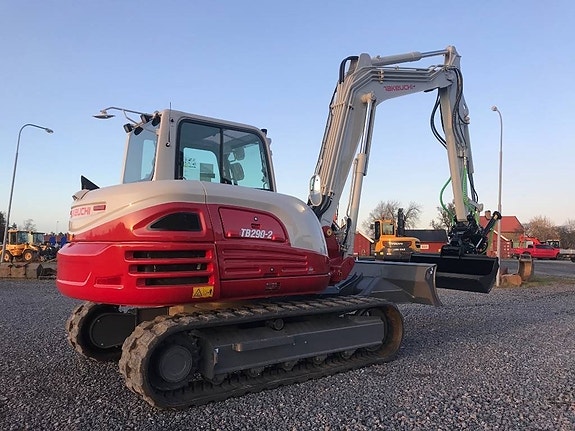 Takeuchi TB290-2 2 of 7