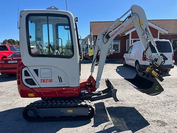 Takeuchi TB 216 A 2 of 7