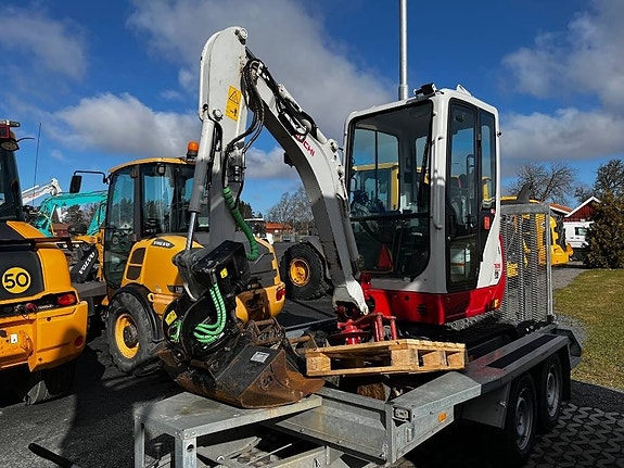 Takeuchi TB 216 A 3 of 10