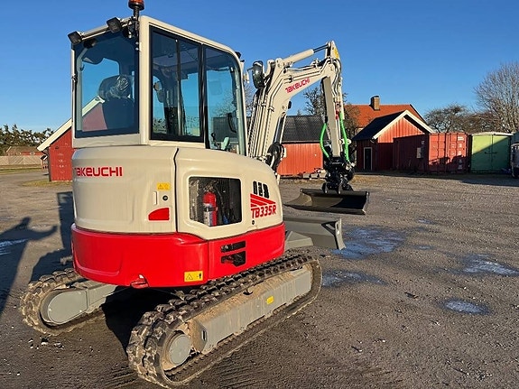 Takeuchi TB 335 R 5 of 14