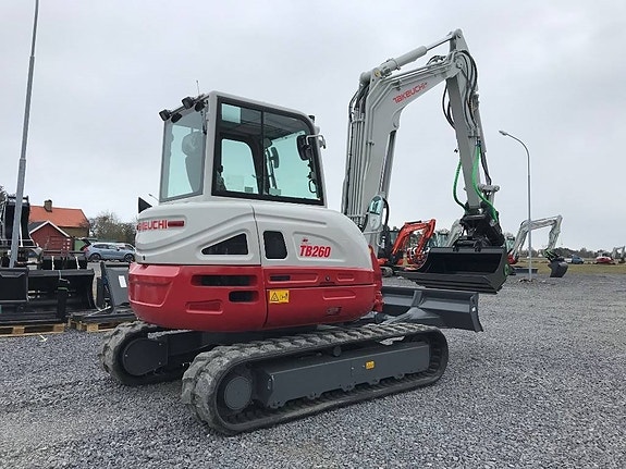 Takeuchi TB260 4 of 4
