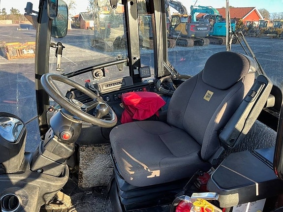 JCB 409 7 of 7