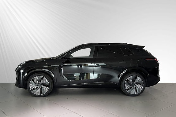 Lynk & Co 08 2 of 5
