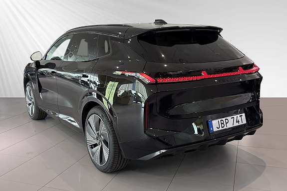 Lynk & Co 08 3 of 5