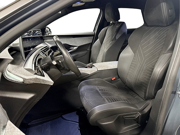Peugeot 3008 4 of 5