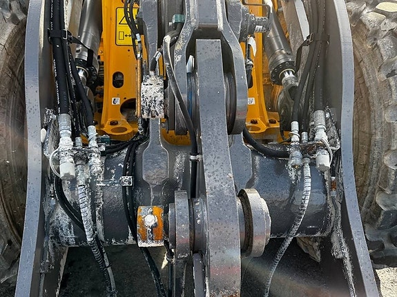 Volvo L 60 H 4 of 5