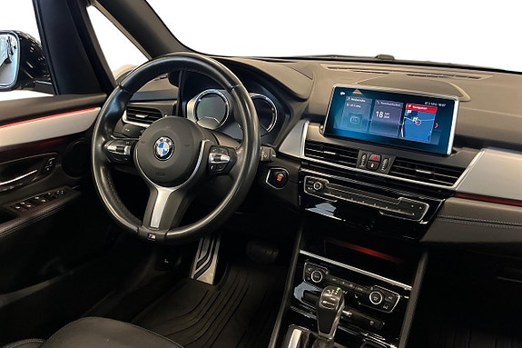 BMW 225xe 8 of 17