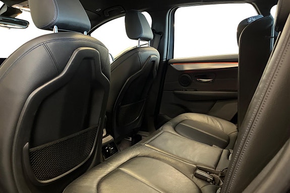 BMW 225xe 10 of 17
