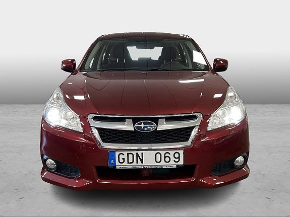 Subaru Legacy 6 of 15