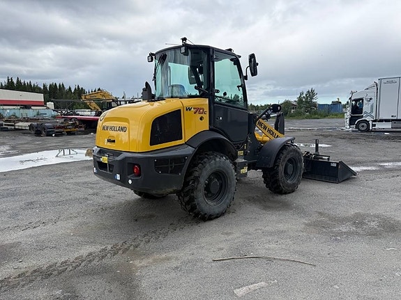 New Holland W 70 3 of 5