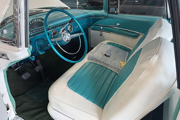 Ford Fairlane 5 of 5