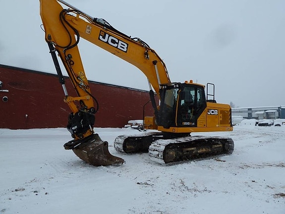 JCB 220X LC 2 of 5