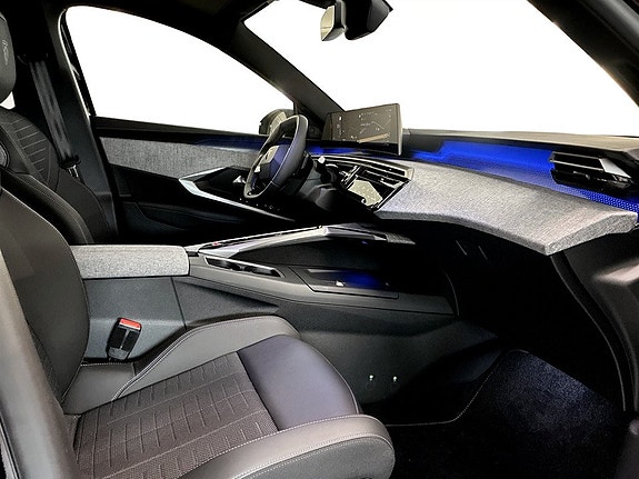 Peugeot 5008 12 of 16