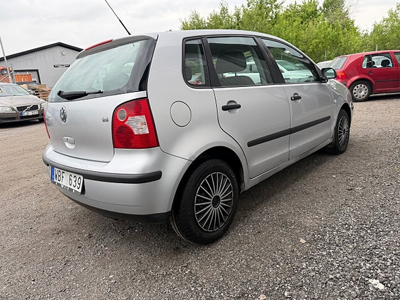 Volkswagen Polo 7 of 16