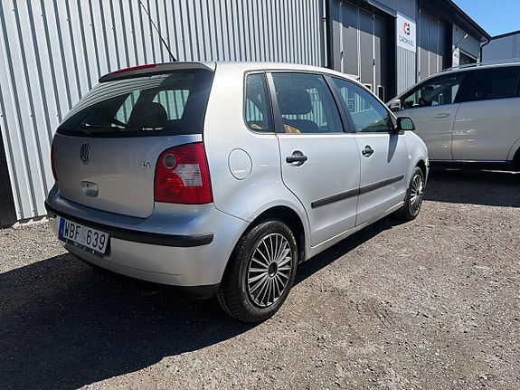 Volkswagen Polo 5 of 5