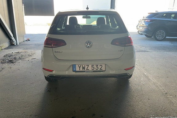 Volkswagen Golf I 4 of 5