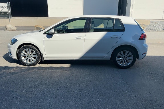Volkswagen Golf I 2 of 5