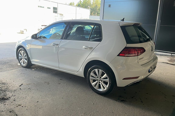 Volkswagen Golf I 3 of 5