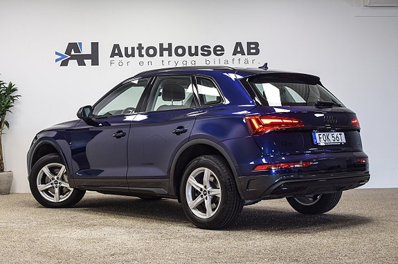 Audi Q5 2 of 5
