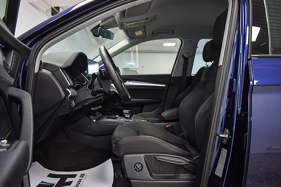 Audi Q5 6 of 25
