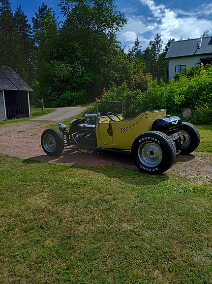 Ford V8 7 of 8