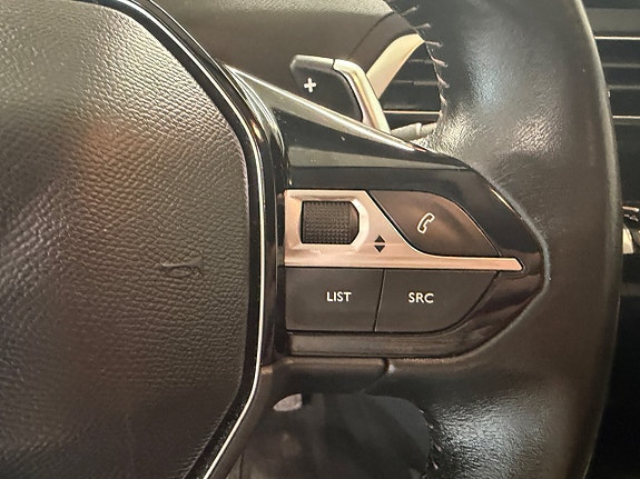 Peugeot 5008 11 of 12