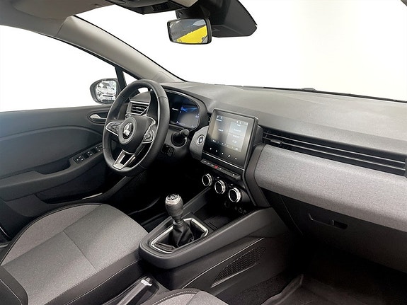 Mitsubishi Colt 12 of 16