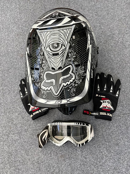 Product image 9 of 9