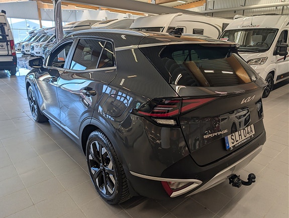 Kia Sportage 3 of 5