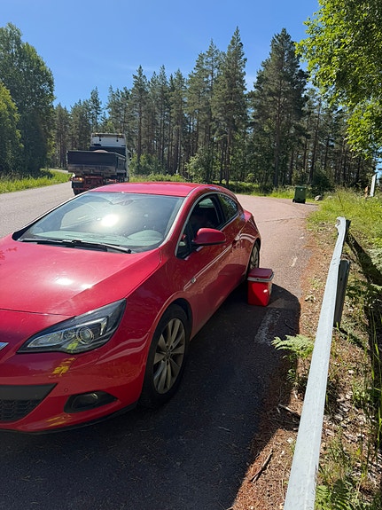 Opel Astra 2 of 5