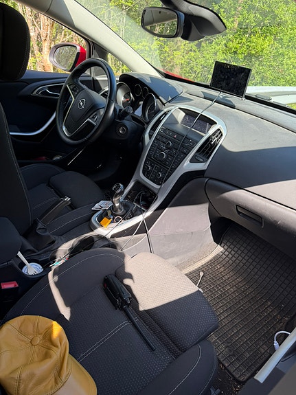 Opel Astra 6 of 6