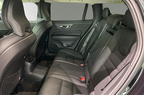Volvo V60 22 of 23