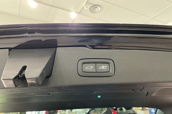 Volvo V60 19 of 23