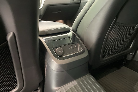 Volvo V60 17 of 23