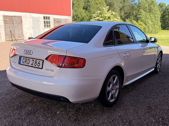 Audi A4 5 of 5