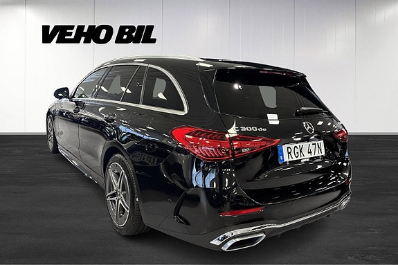 Mercedes-Benz C300 de 4 of 11