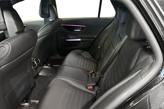 Mercedes-Benz C300 de 9 of 11