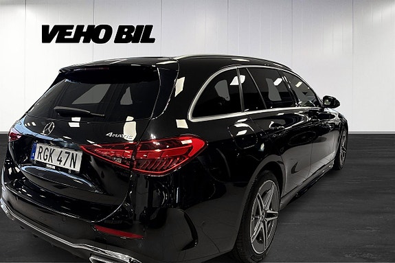 Mercedes-Benz C300 de 3 of 11