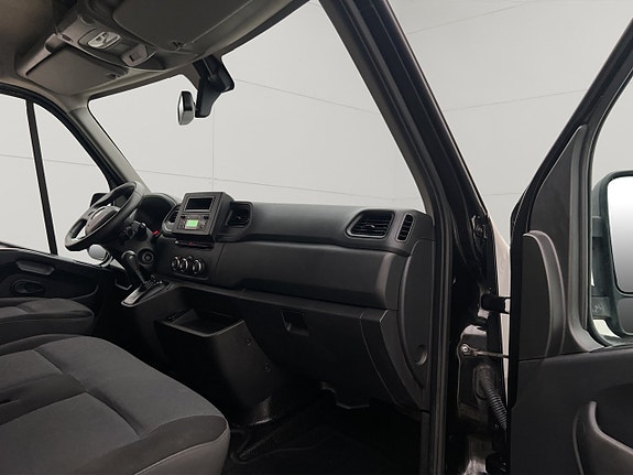 Renault Master 27 of 30