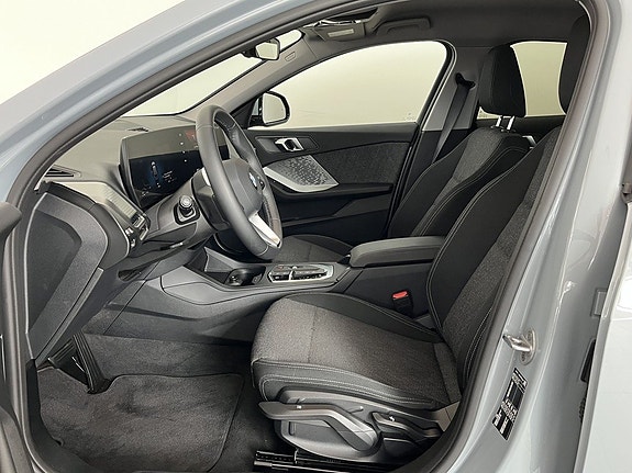 BMW 120 5 of 14