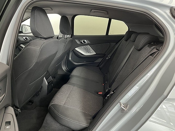 BMW 120 11 of 14