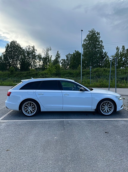 Audi A6 2 of 5