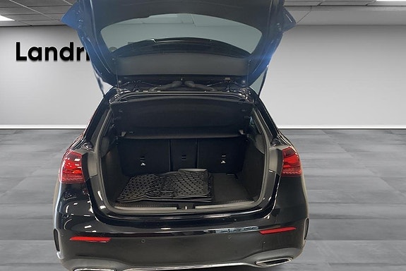 Mercedes-Benz A200 14 of 15