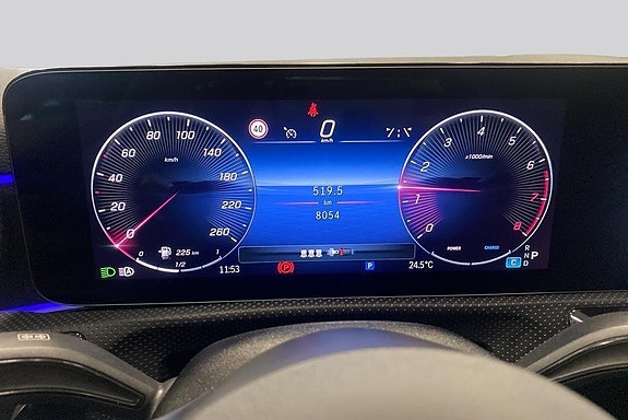 Mercedes-Benz A200 10 of 15