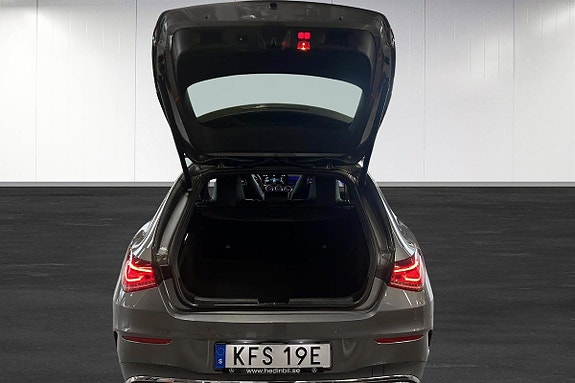 Mercedes-Benz CLA200 11 of 14