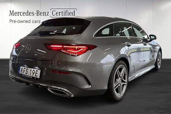 Mercedes-Benz CLA200 4 of 5