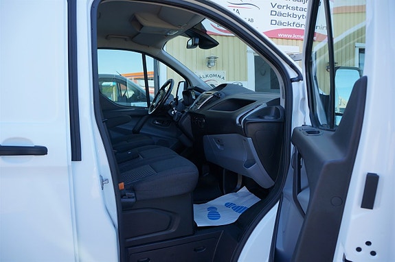 Ford Transit Custom 5 of 5