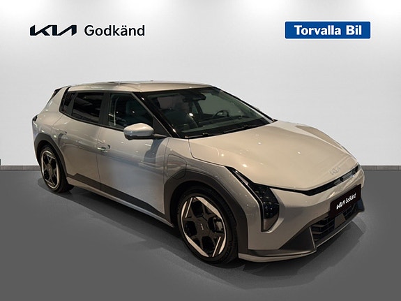 Kia EV4 4 of 5